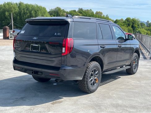 New 2026 Ford Expedition Tremor AWD/4WD image 3