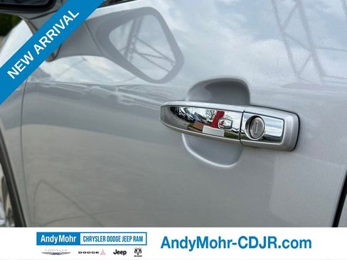 Used 2017 Buick Encore Premium image 12