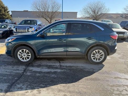 Used 2020 Ford Escape SE image 6