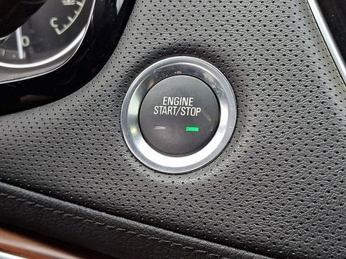 Certified 2023 Cadillac XT5 Premium Luxury image 19