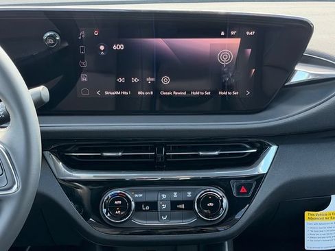 New 2026 Buick Envista Sport Touring FWD image 16