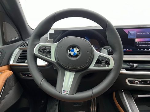 New 2026 BMW X7 xDrive40i w/ Executive Package image 18