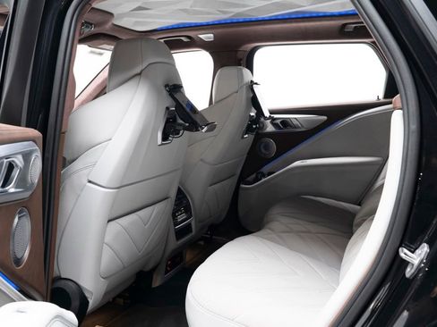 Used 2023 BMW XM image 51