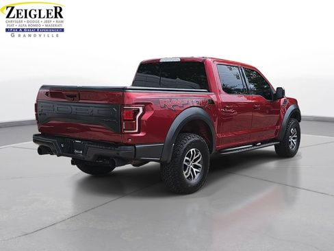 Used 2018 Ford F150 Raptor w/ Equipment Group 802A Luxury AWD/4WD image 5