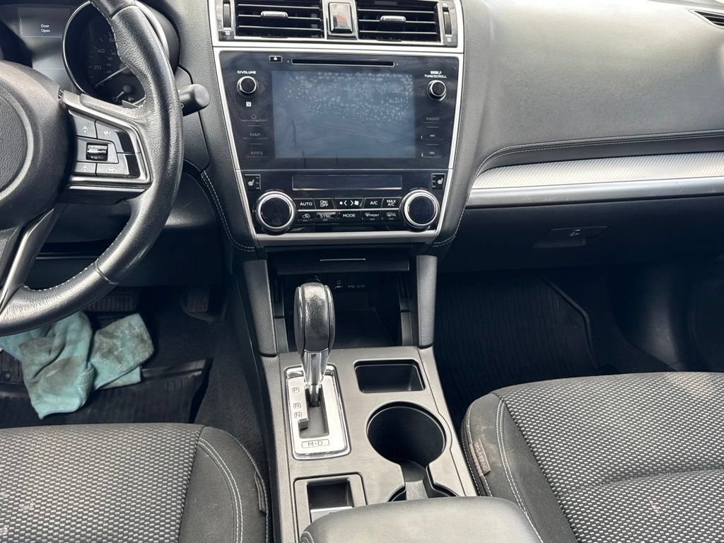 Used 2019 Subaru Outback 2.5i Premium AWD/4WD image 16
