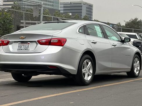 Used 2021 Chevrolet Malibu LS image 5