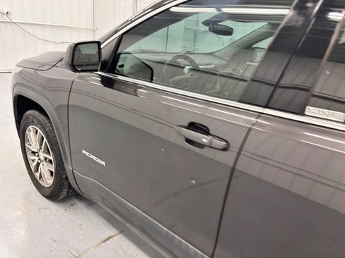 Used 2019 GMC Acadia SLE w/ Driver Alert Package I FWD image 45