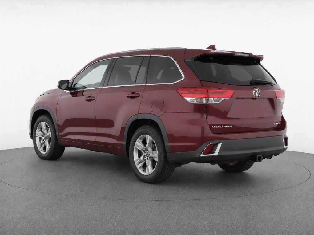 Used 2017 Toyota Highlander Limited FWD image 3