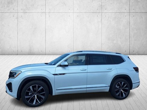 New 2026 Volkswagen Atlas SEL Premium R-Line AWD/4WD image 2