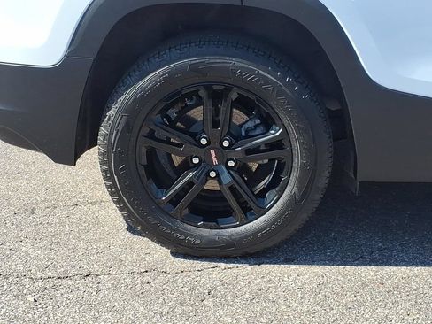 Certified 2024 GMC Terrain AT4 w/ Tech Package AWD/4WD image 8