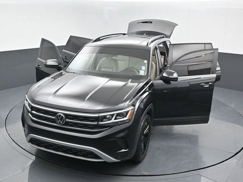 Used 2022 Volkswagen Atlas SE image 26