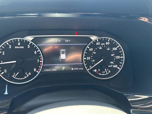 Used 2022 Nissan Pathfinder SV w/ Cargo Package image 3