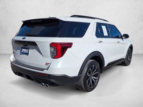 Used 2020 Ford Explorer ST image 5