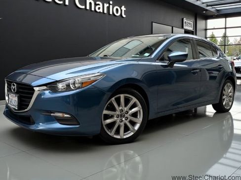 Used 2017 MAZDA MAZDA3 Touring image 1