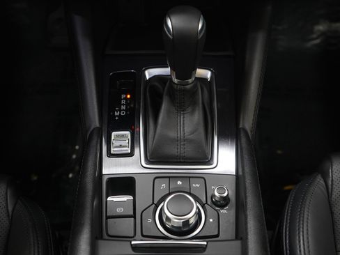 Used 2016 MAZDA MAZDA6 Touring w/ Touring Technology Package image 16