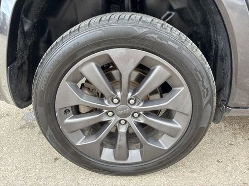 Used 2020 Jeep Cherokee High Altitude image 11