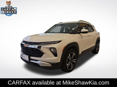 Used 2025 Chevrolet TrailBlazer LT w/ Driver Confidence Package