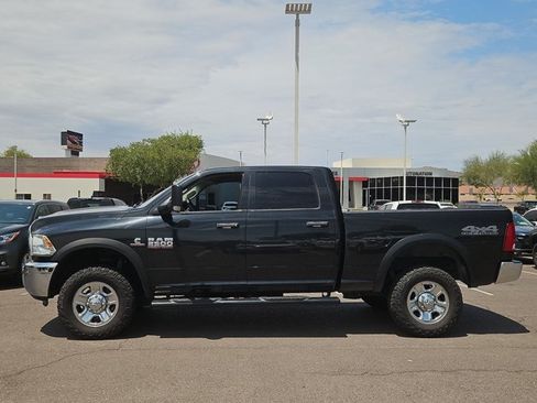 Used 2018 RAM 2500 Tradesman w/ Chrome Appearance Group AWD/4WD image 8
