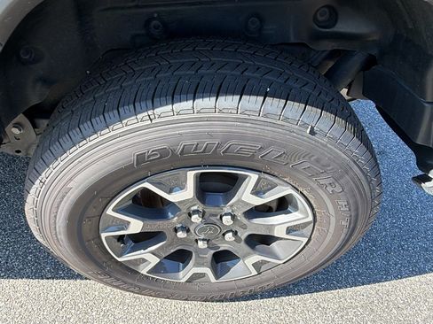 Used 2026 Jeep Wrangler Unlimited Sahara w/ Technology Group AWD/4WD image 12
