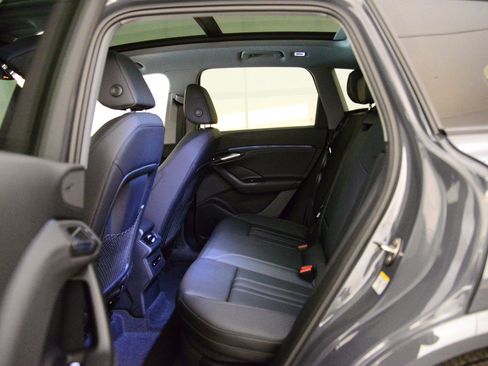 Certified 2025 Audi Q6 e-tron Premium w/ Convenience Package image 11