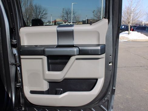 Used 2018 Ford F150 XLT w/ Equipment Group 302A Luxury image 24