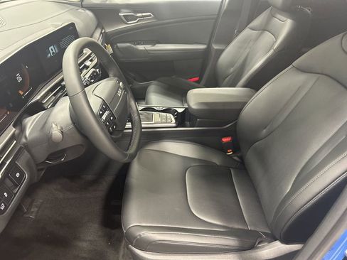 New 2026 Kia Sportage EX image 9