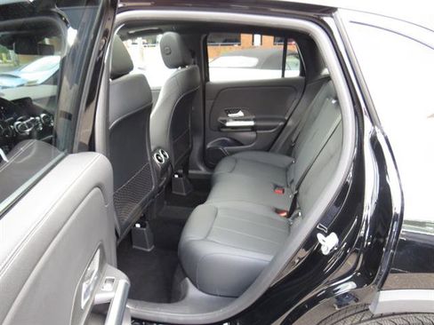 Used 2026 Mercedes-Benz GLA 250 4MATIC image 21