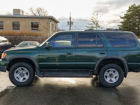 Used 1999 Toyota 4Runner SR5 image 4