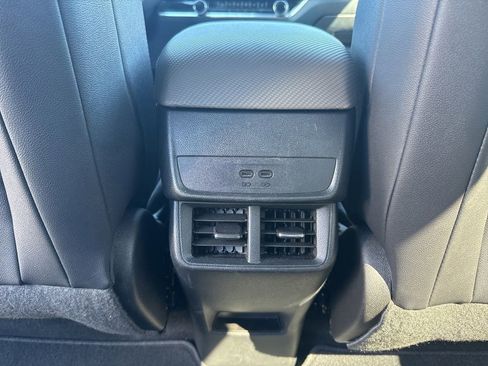 Used 2026 Chevrolet Equinox LT w/ Convenience Package II FWD image 15
