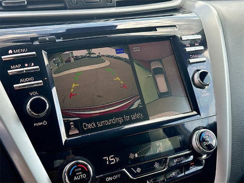 Used 2020 Nissan Murano SL w/ Moonroof Package image 12