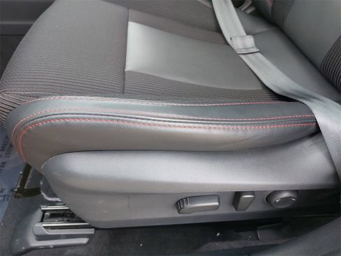 Certified 2025 Subaru Legacy Sport image 27