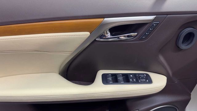 Used 2017 Lexus RX 350 FWD w/ Premium Package image 23