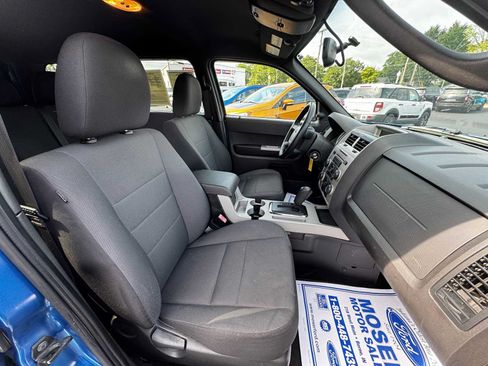 Used 2011 Ford Escape XLT FWD image 26