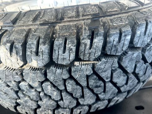 Used 2012 Ford E-350 and Econoline 350 Super Duty w/ Insulation Pkg image 11