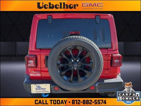 Used 2022 Jeep Wrangler Unlimited Sahara w/ Cold Weather Group image 8