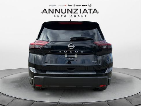 New 2026 Nissan Rogue SV w/ Cold Weather Package image 4