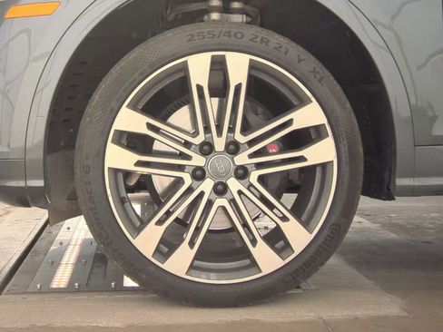 Used 2018 Audi SQ5 Premium Plus AWD/4WD image 14