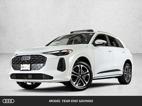 New 2025 Audi Q5 Premium image 1