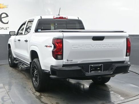 Used 2024 Chevrolet Colorado W/T w/ Safety Package image 34