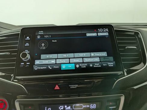 New 2026 Honda Ridgeline Black Edition image 16