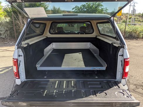 Used 2018 Ford F150 XL w/ Equipment Group 101A Mid RWD image 24