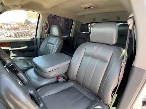 Used 2006 Dodge Ram 2500 Truck Laramie AWD/4WD image 17