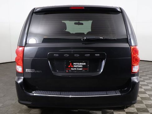 Used 2016 Dodge Grand Caravan American Value Package image 7