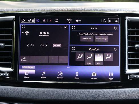 Used 2025 Chrysler Pacifica Select FWD image 15