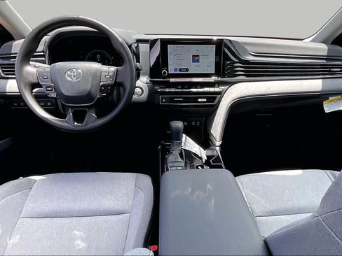 New 2026 Toyota Camry LE w/ Convenience Package FWD image 5