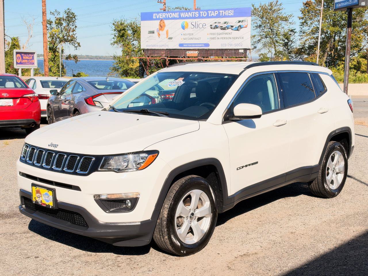 Used 2018 Jeep Compass Latitude w/ Popular Equipment Group AWD/4WD image 8
