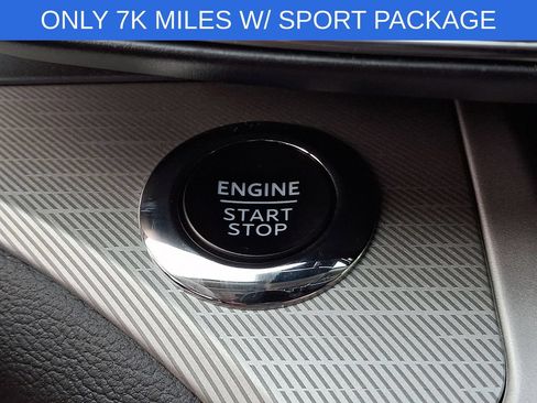 Used 2024 Ford Explorer XLT w/ Equipment Group 202A AWD/4WD image 25