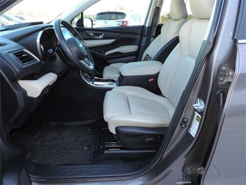 Used 2022 Subaru Ascent Limited w/ Technology Package image 14