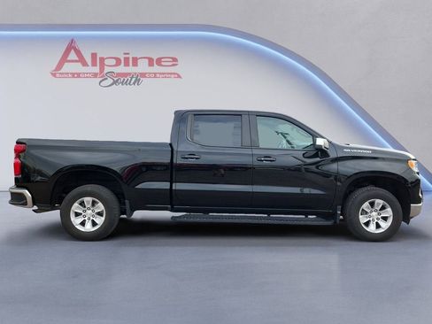Used 2023 Chevrolet Silverado 1500 LT w/ Protection Package image 6