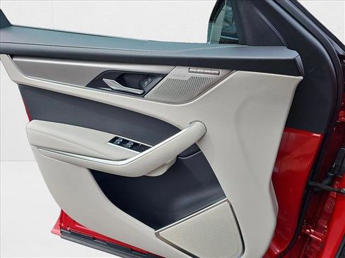 New 2026 Jaguar F-PACE R-Dynamic S image 24